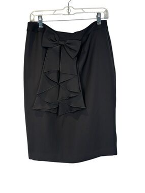 Elegant Vintage Nueva Black Pencil Skirt with Bow ruffle detail size 8